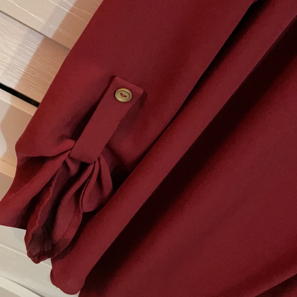 Maroon blouse - Picture 2 of 4